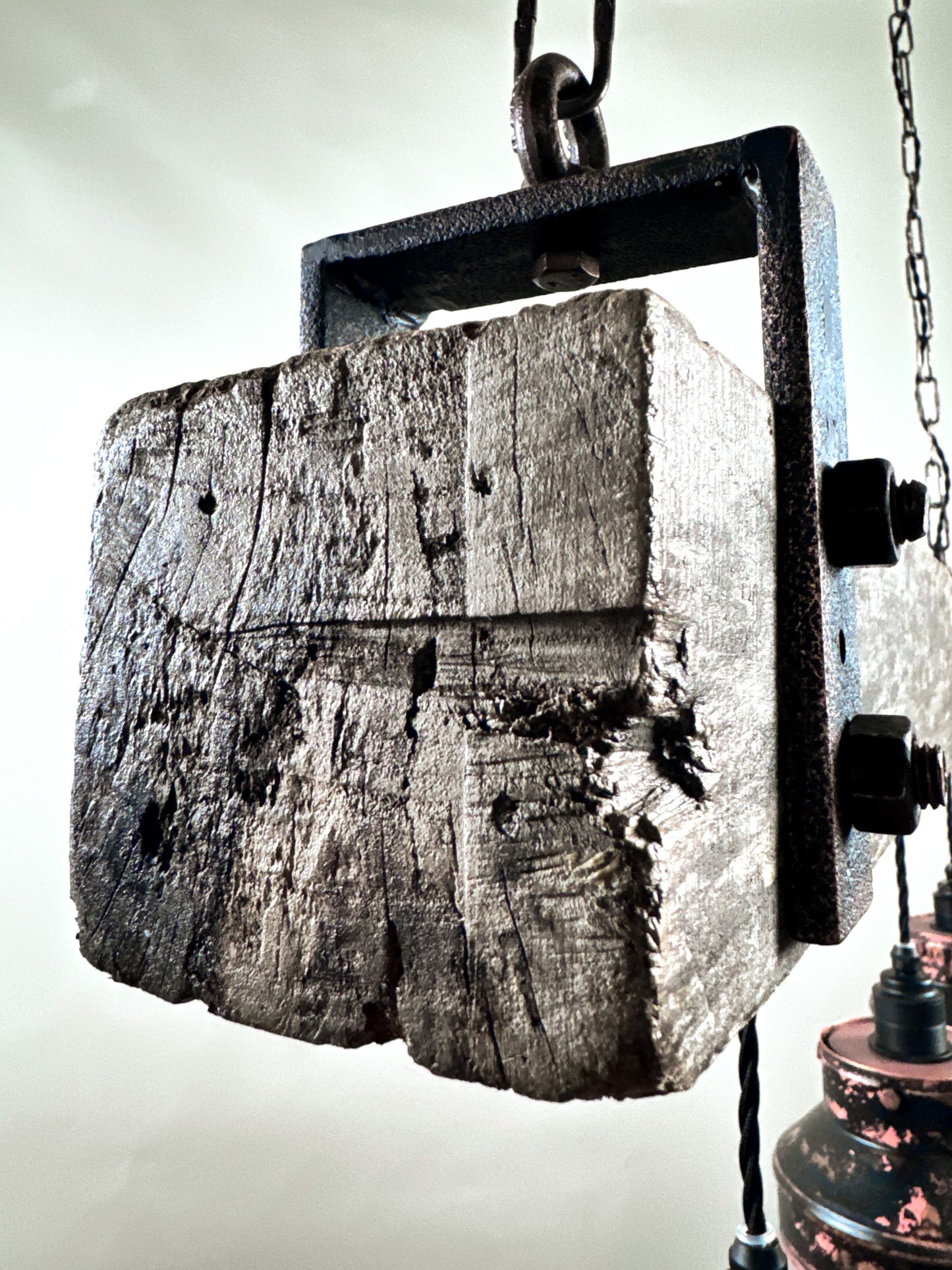 Driftljus – Handcrafted Driftwood & Metal Pendant Light