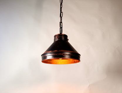 Råljus 25  – Artisan-Made Pendant with Industrial Soul