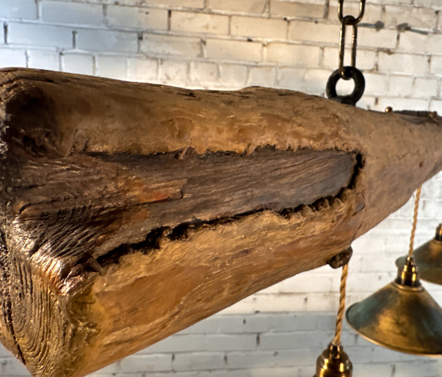 Rustic Shoreline – Weathered Wood & brass Chandeliers