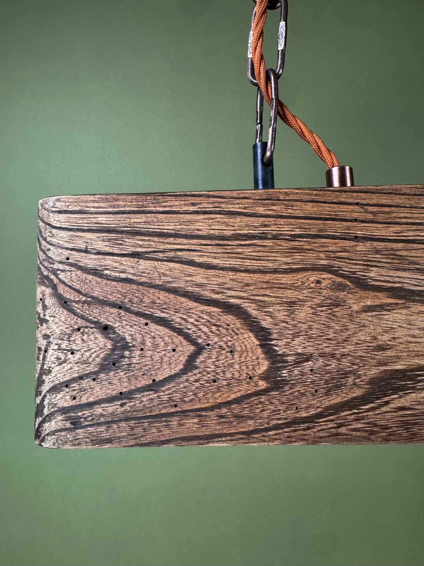 Elmflare - Elm Beam Pendant