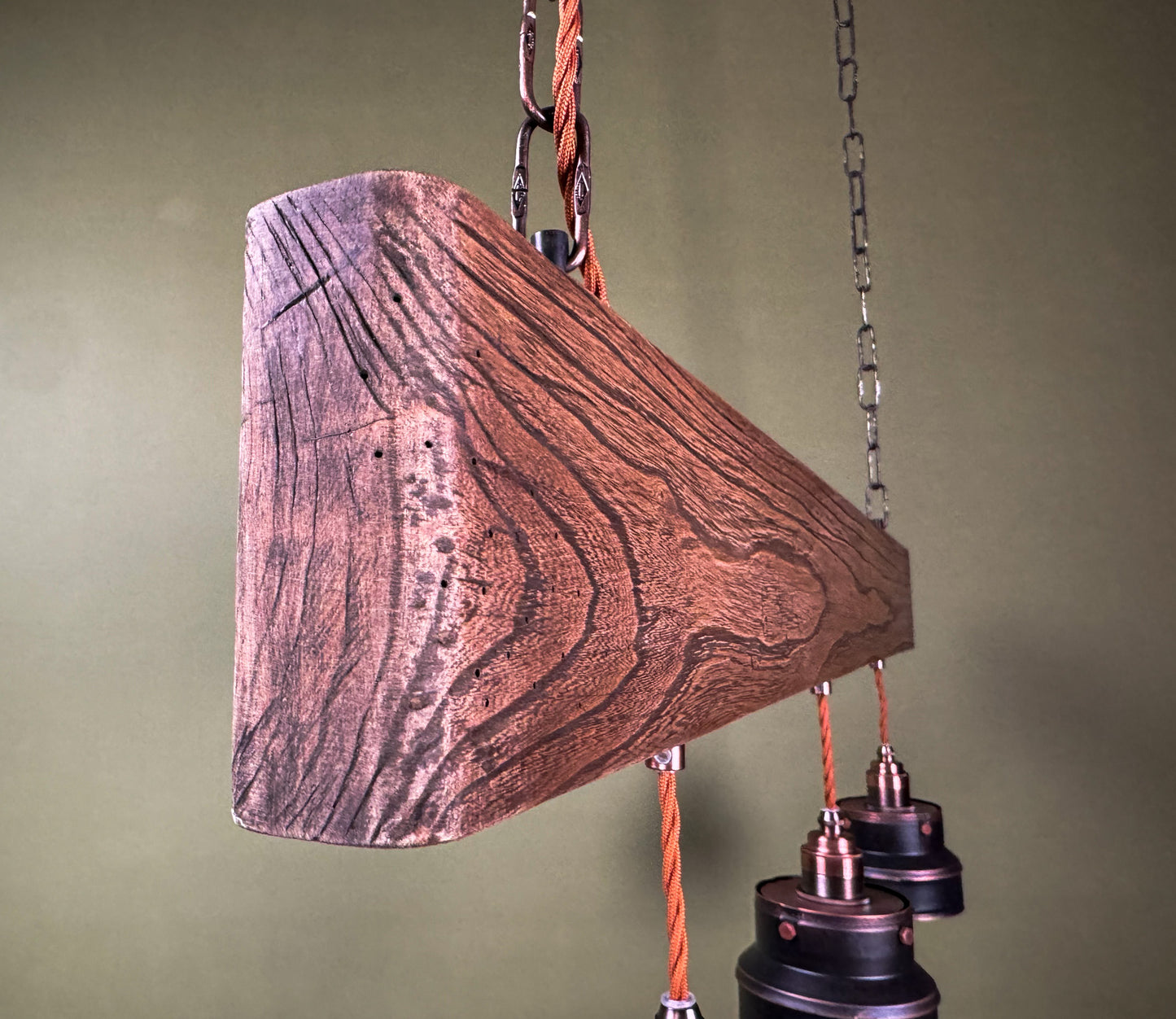 Elmflare - Elm Beam Pendant