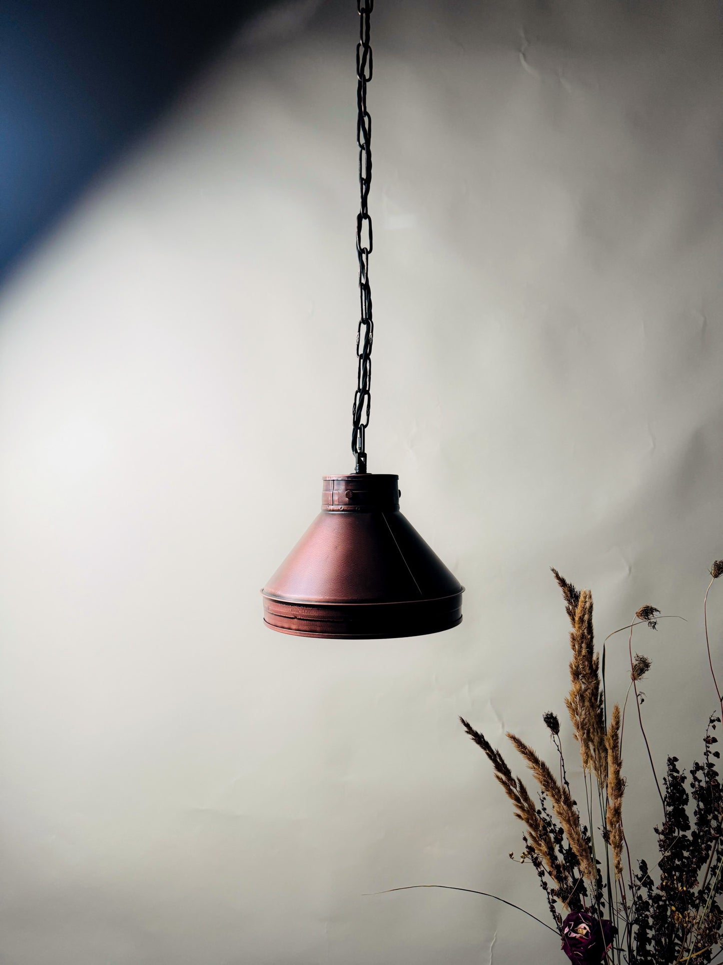 Råljus 25  – Artisan-Made Pendant with Industrial Soul