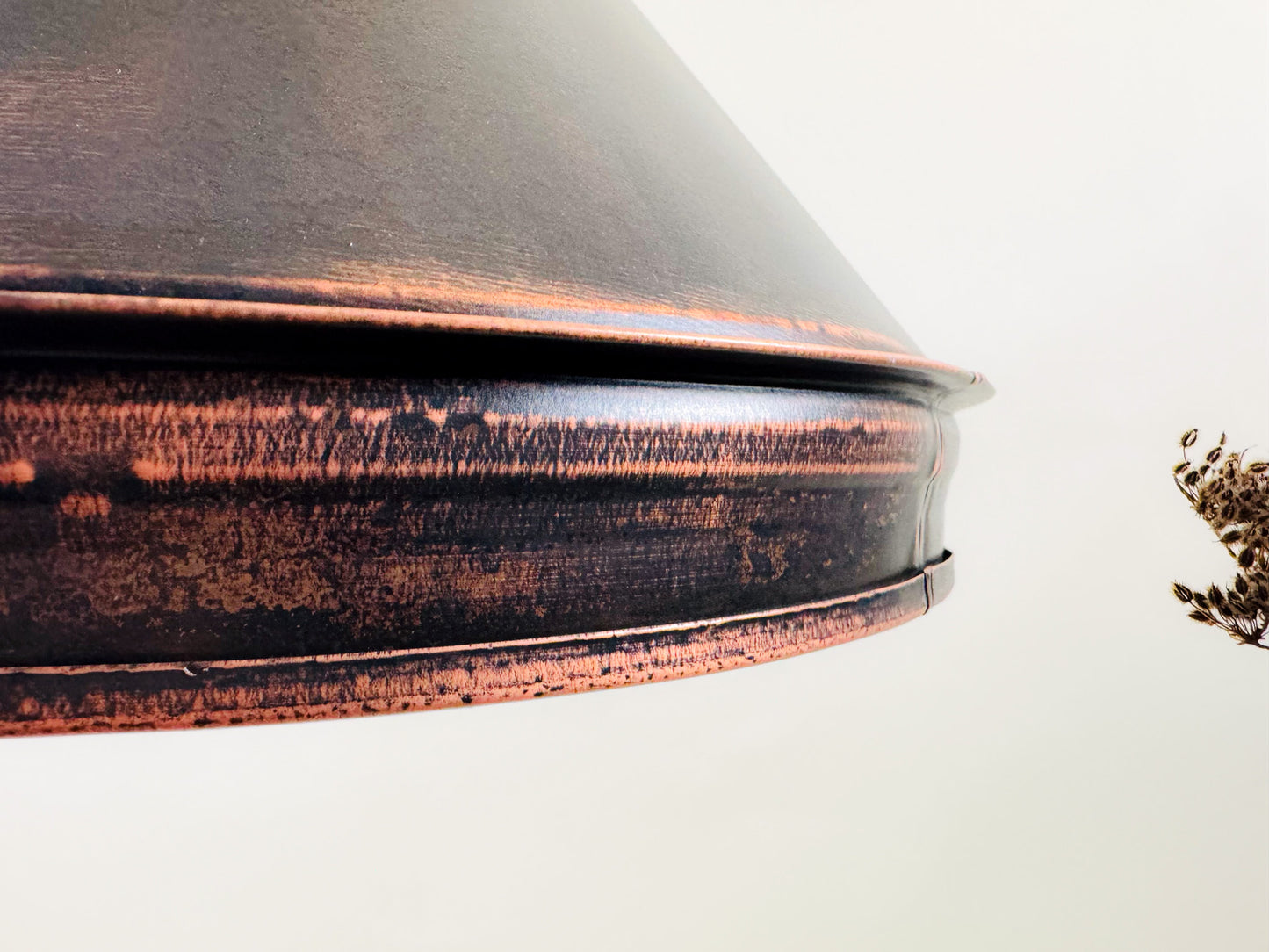 Råljus 31 – Artisan-Made Pendant with Industrial Soul