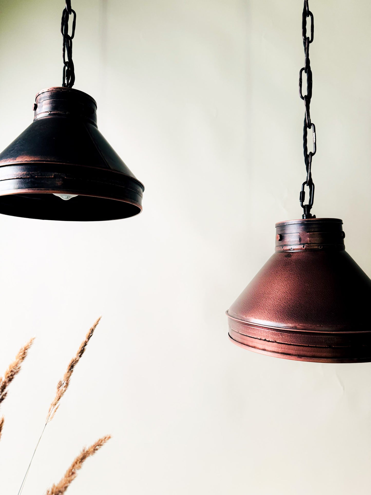 Råljus 25  – Artisan-Made Pendant with Industrial Soul